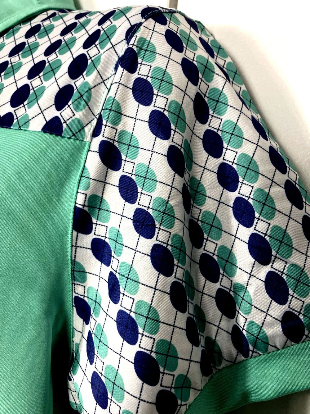 NWT Maelreg Performance Polo 15 Green Button up Size Med - Picture 7 of 8